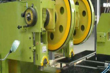 沈陽(yáng)鋁板噴氟碳漆廠(chǎng)家：鋁板噴涂氟碳漆的優(yōu)勢解析