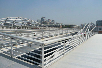 沈陽(yáng)鋼結構噴漆高耐蝕涂裝除銹新工藝